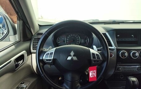 Mitsubishi Pajero Sport II рестайлинг, 2013 год, 1 750 000 рублей, 18 фотография