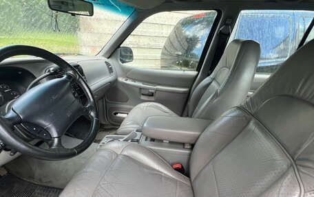 Ford Explorer III, 1997 год, 249 000 рублей, 19 фотография