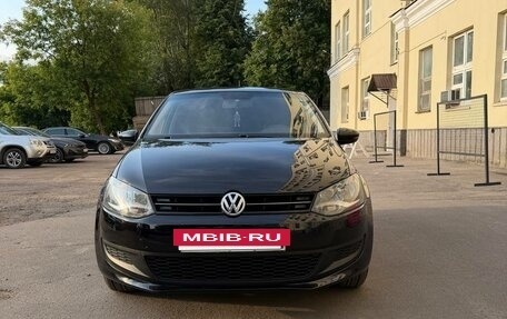 Volkswagen Polo VI (EU Market), 2011 год, 680 000 рублей, 4 фотография