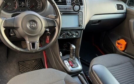 Volkswagen Polo VI (EU Market), 2011 год, 680 000 рублей, 10 фотография