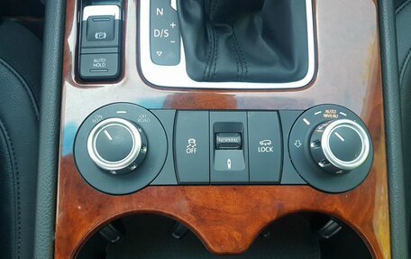 Volkswagen Touareg III, 2014 год, 2 195 000 рублей, 9 фотография