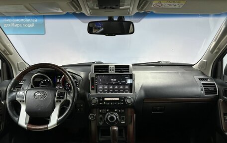 Toyota Land Cruiser Prado 150 рестайлинг 2, 2015 год, 3 550 000 рублей, 12 фотография
