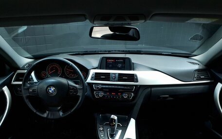 BMW 3 серия, 2018 год, 1 190 000 рублей, 8 фотография