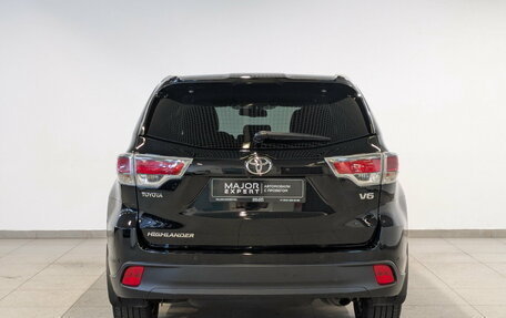 Toyota Highlander III, 2014 год, 3 700 000 рублей, 6 фотография