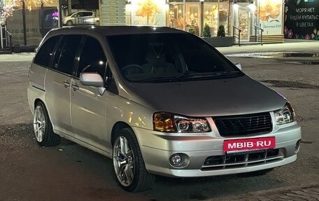 Nissan Liberty, 2000 год, 280 000 рублей, 4 фотография