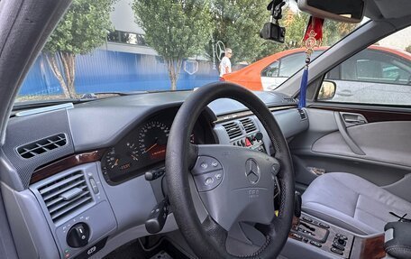 Mercedes-Benz E-Класс, 2000 год, 750 000 рублей, 9 фотография