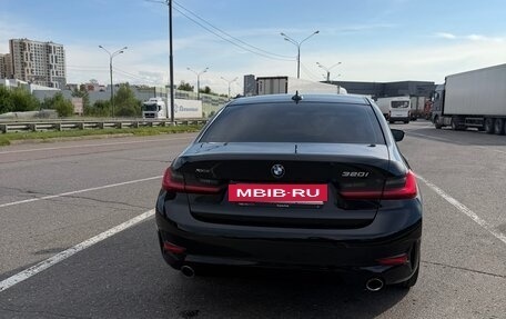 BMW 3 серия, 2019 год, 3 300 000 рублей, 31 фотография