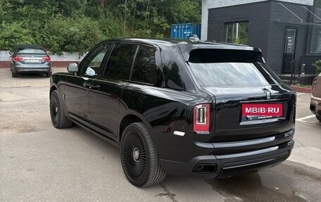 Rolls-Royce Cullinan, 2022 год, 20 500 000 рублей, 7 фотография