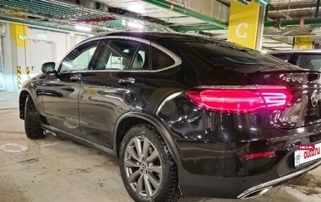 Mercedes-Benz GLC Coupe, 2018 год, 3 200 000 рублей, 4 фотография