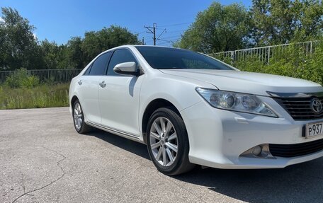 Toyota Camry, 2014 год, 1 550 000 рублей, 2 фотография