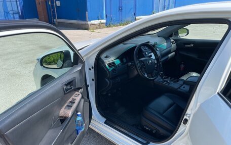 Toyota Camry, 2014 год, 1 550 000 рублей, 9 фотография