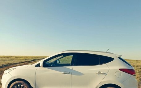 Hyundai ix35 I рестайлинг, 2011 год, 980 000 рублей, 6 фотография