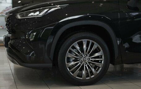 Toyota Highlander, 2026 год, 5 700 000 рублей, 2 фотография