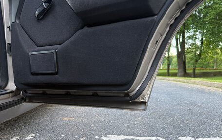 Mercedes-Benz E-Класс, 1994 год, 800 000 рублей, 12 фотография