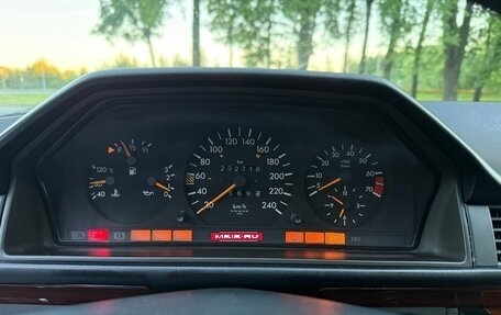 Mercedes-Benz E-Класс, 1994 год, 800 000 рублей, 25 фотография