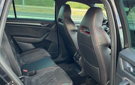 Skoda Kodiaq RS I, 2019 год, 3 660 000 рублей, 10 фотография