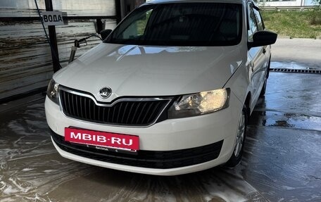 Skoda Rapid I, 2013 год, 590 000 рублей, 7 фотография