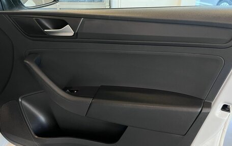 Volkswagen Polo VI (EU Market), 2021 год, 1 620 000 рублей, 28 фотография
