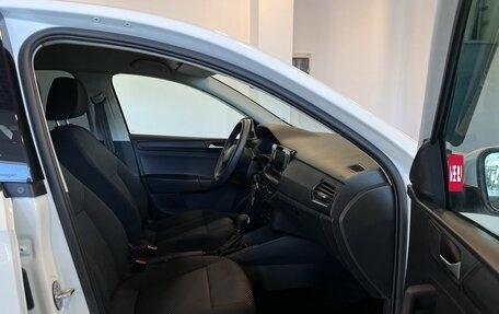 Volkswagen Polo VI (EU Market), 2021 год, 1 620 000 рублей, 29 фотография