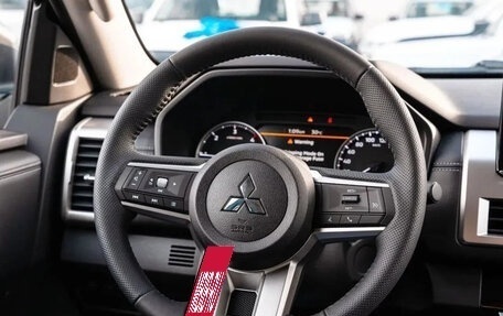 Mitsubishi L200, 2026 год, 4 790 000 рублей, 9 фотография