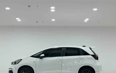 Honda Fit, 2022 год, 1 197 000 рублей, 4 фотография