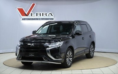Mitsubishi Outlander III рестайлинг 3, 2020 год, 2 190 000 рублей, 1 фотография