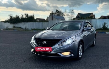 Hyundai Sonata VI, 2012 год, 850 000 рублей, 2 фотография