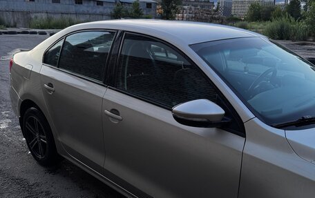 Volkswagen Jetta VI, 2012 год, 830 000 рублей, 2 фотография