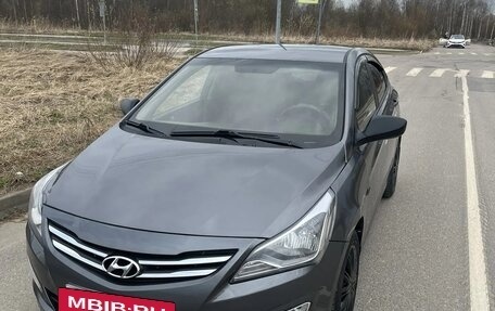 Hyundai Solaris II рестайлинг, 2014 год, 520 000 рублей, 4 фотография