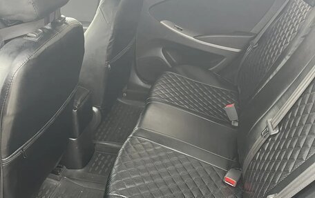 Hyundai Solaris II рестайлинг, 2014 год, 520 000 рублей, 16 фотография