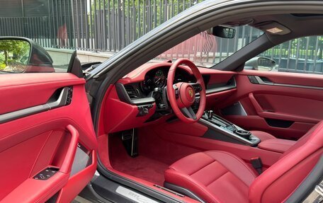 Porsche 911, 2023 год, 17 200 000 рублей, 17 фотография
