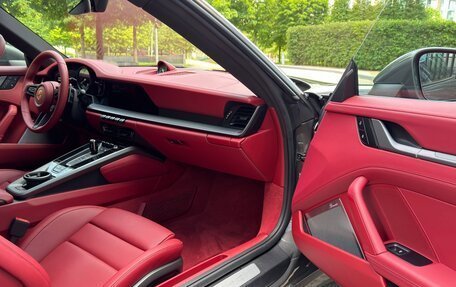 Porsche 911, 2023 год, 17 200 000 рублей, 30 фотография