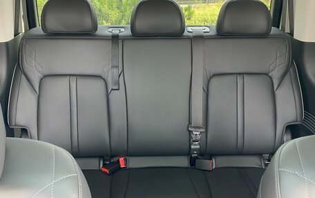 Hyundai Staria, 2023 год, 5 500 000 рублей, 7 фотография
