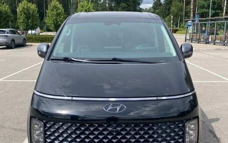 Hyundai Staria, 2023 год, 5 500 000 рублей, 2 фотография