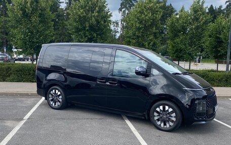 Hyundai Staria, 2023 год, 5 500 000 рублей, 13 фотография
