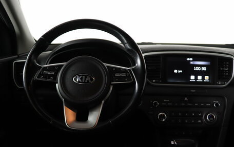 KIA Sportage IV рестайлинг, 2020 год, 2 279 990 рублей, 10 фотография