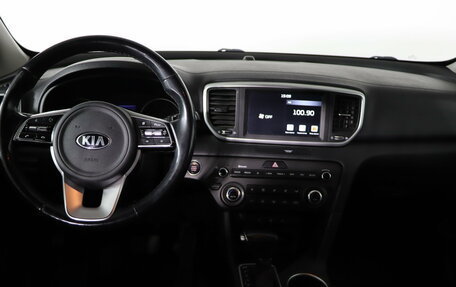 KIA Sportage IV рестайлинг, 2020 год, 2 279 990 рублей, 13 фотография