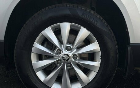 Skoda Karoq I, 2021 год, 2 299 000 рублей, 38 фотография