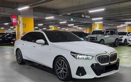 BMW 5 серия, 2024 год, 6 320 000 рублей, 1 фотография