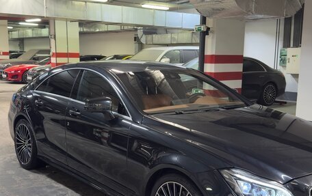 Mercedes-Benz CLS, 2017 год, 2 600 000 рублей, 3 фотография
