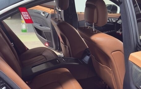 Mercedes-Benz CLS, 2017 год, 2 600 000 рублей, 20 фотография