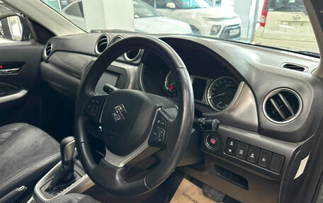 Suzuki Escudo IV, 2016 год, 1 700 000 рублей, 11 фотография
