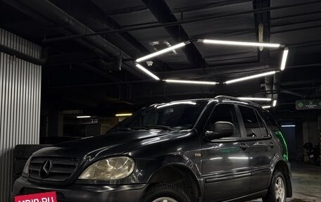 Mercedes-Benz M-Класс, 2000 год, 850 000 рублей, 2 фотография