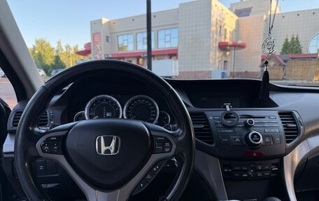 Honda Accord VIII рестайлинг, 2008 год, 1 000 000 рублей, 16 фотография