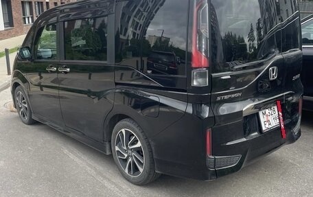 Honda Stepwgn IV, 2016 год, 2 100 000 рублей, 4 фотография