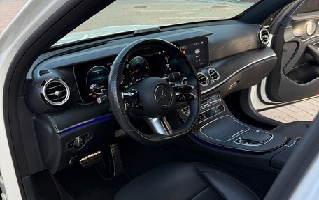 Mercedes-Benz E-Класс, 2022 год, 5 300 000 рублей, 5 фотография
