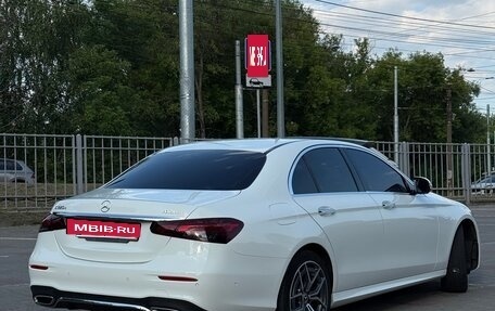 Mercedes-Benz E-Класс, 2022 год, 5 300 000 рублей, 13 фотография
