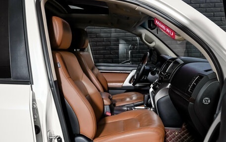 Toyota Land Cruiser 200, 2015 год, 4 370 000 рублей, 11 фотография
