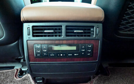 Toyota Land Cruiser 200, 2015 год, 4 370 000 рублей, 17 фотография