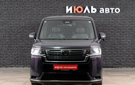 Honda Stepwgn, 2024 год, 3 500 000 рублей, 2 фотография